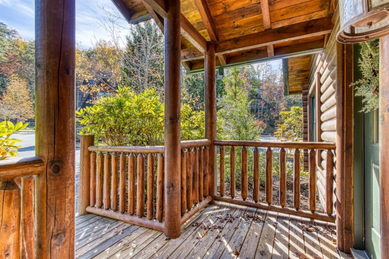 Hébergement de vacances Dog Friendly, Romantic Mtn Getaway Hot Tub Pool