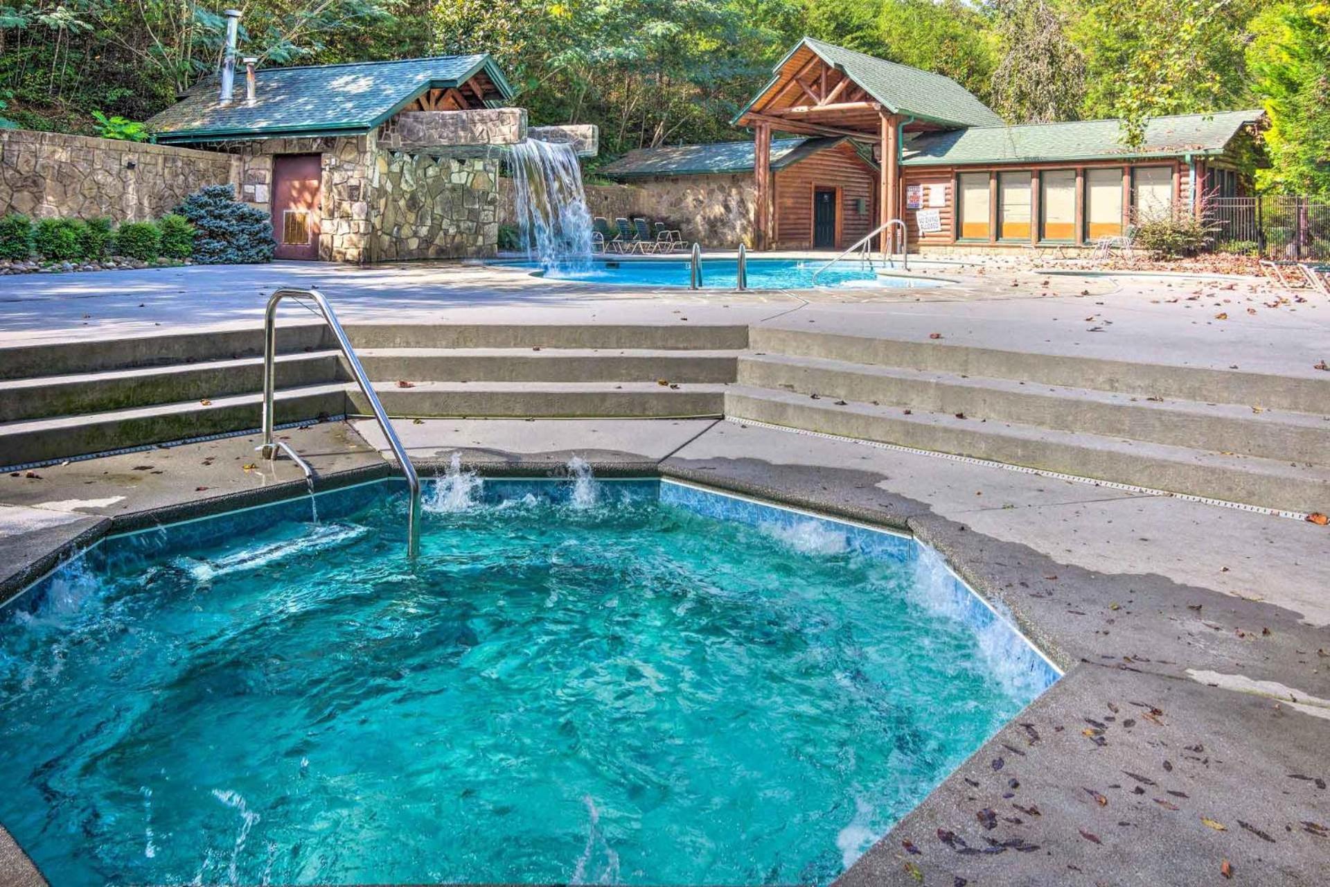 Hébergement de vacances Dog Friendly, Romantic Mtn Getaway Hot Tub Pool *